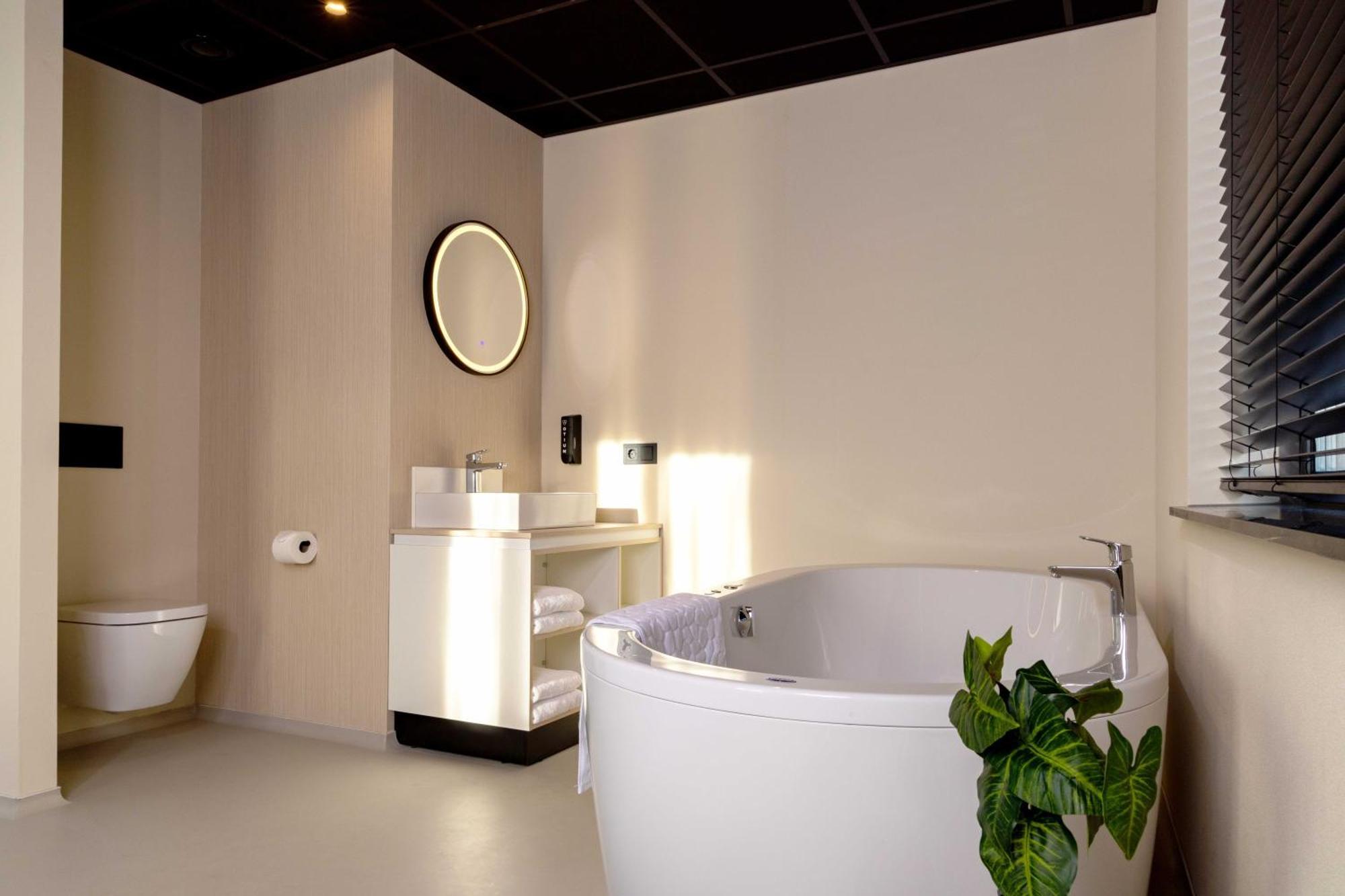 Hotel Waterstate Гус Экстерьер фото