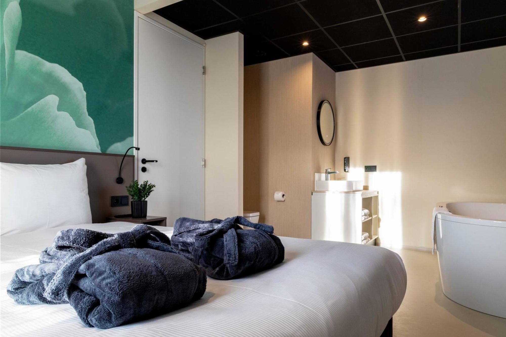Hotel Waterstate Гус Экстерьер фото